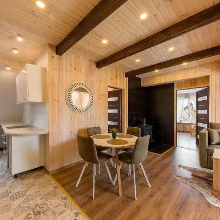 Апартаменты Shanghai Banzai Family *